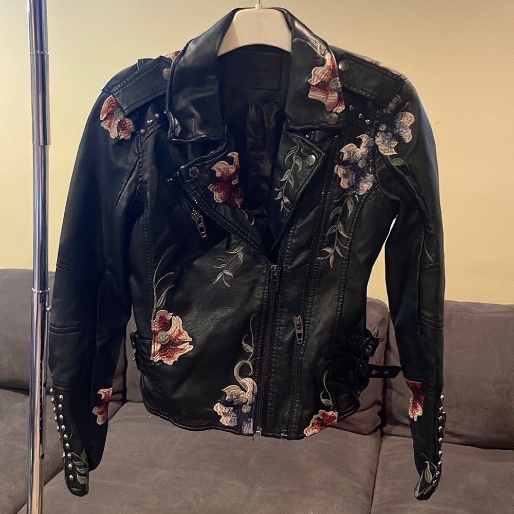 BLANK NYC jacket from Bloomingdale’s size XS